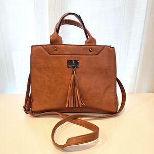 Vegan Leather Medium Satchel Crossbody Tan. Preppy Twee Classic Heritage Scandi
